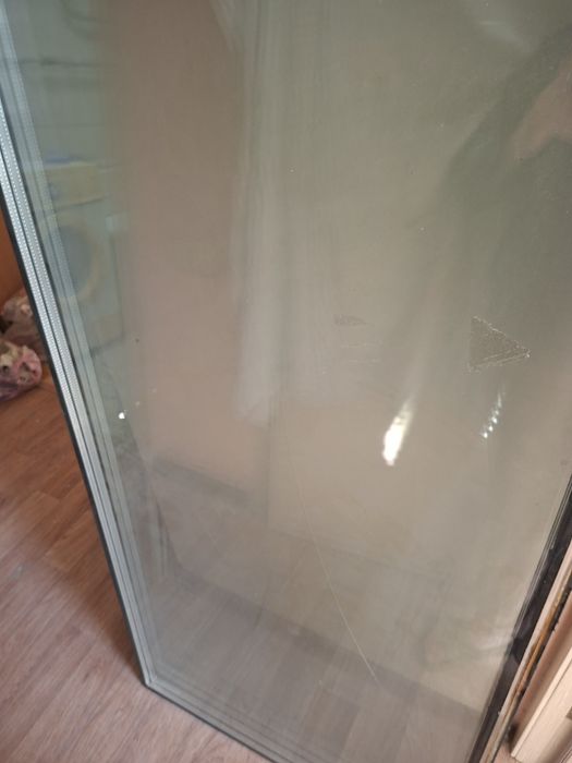 Срочно!Продам пластиковое окно