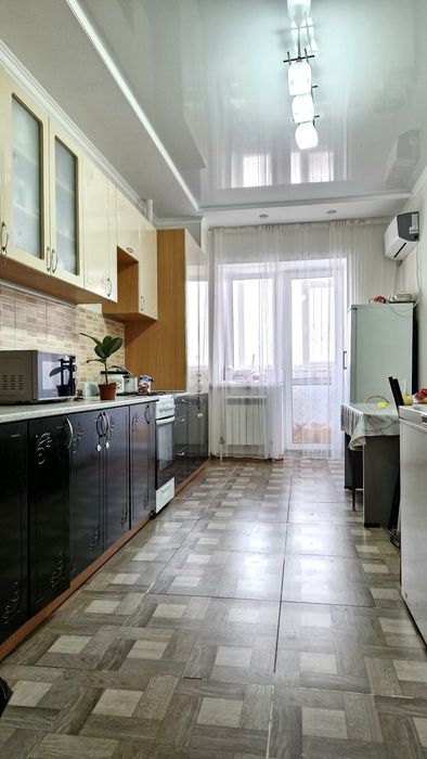 Продам 3 комн. Кв.