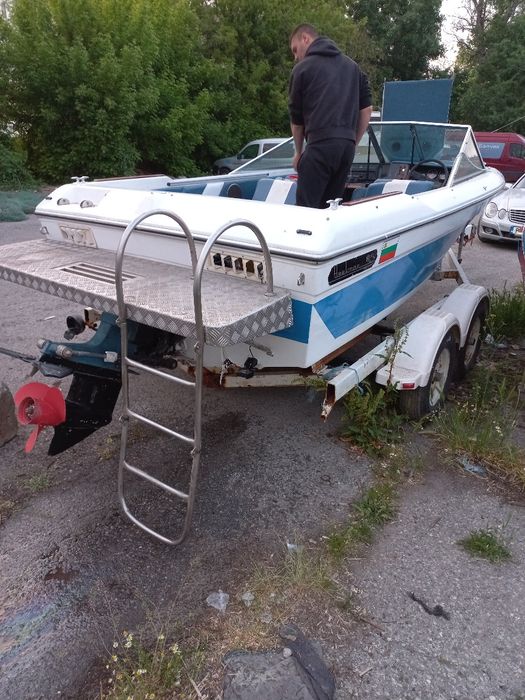 Лодка beekman 3.0 mercruiser