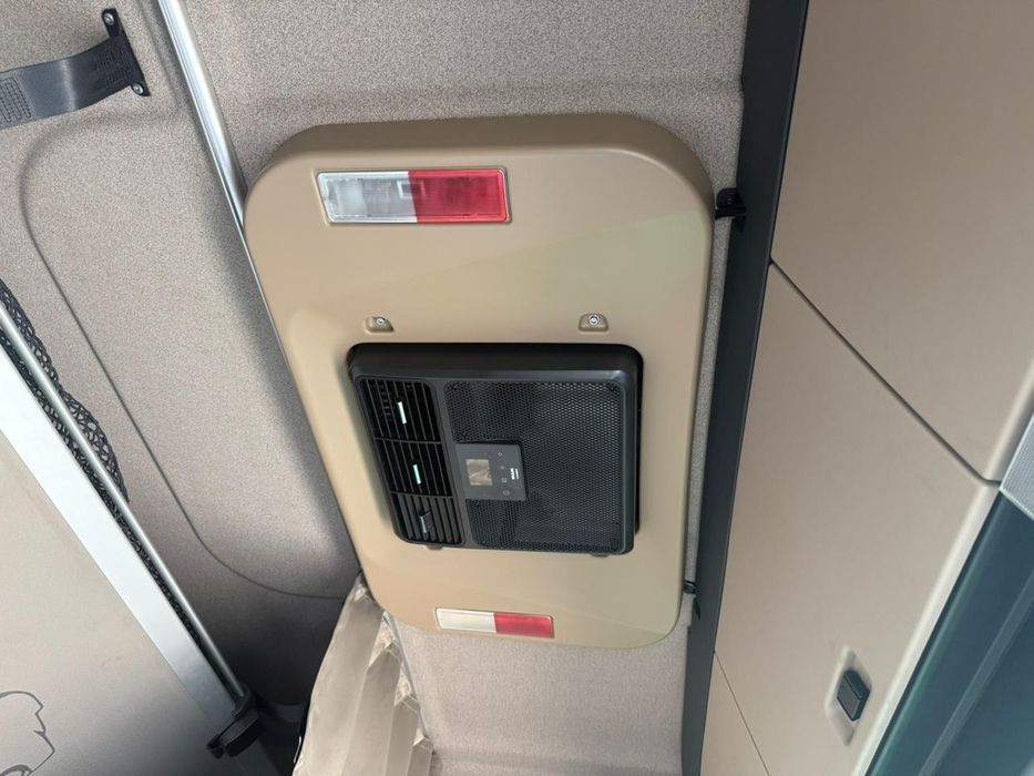 Фура  тягач полуприцеп