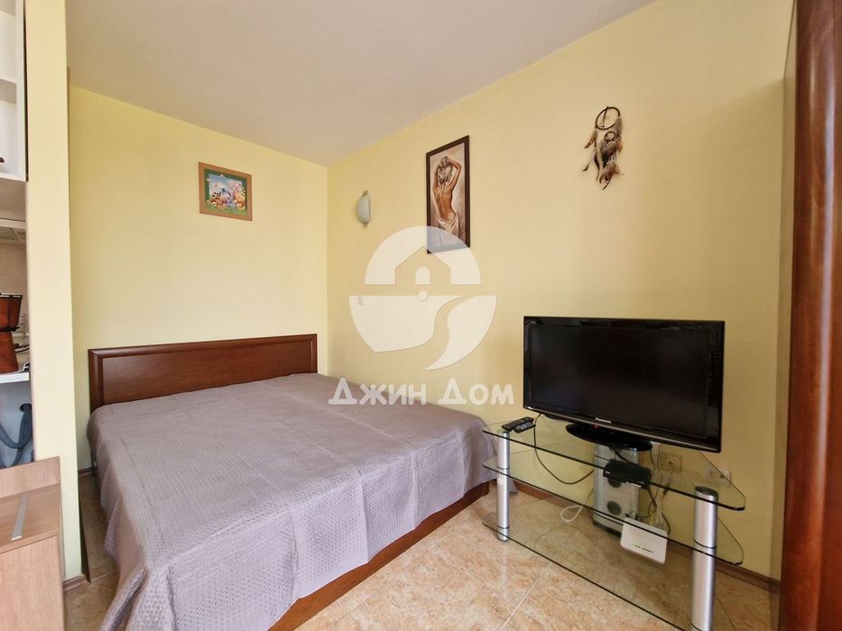 Продава се Едностаен апартамент в к.к. Слънчев бряг - 51 кв.м за 1167 €/кв.м - Снимка #3