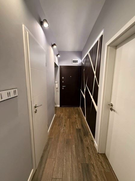 Дава се под наем Тристаен апартамент в София, Лозенец - 76 кв.м за 1097.01 € - Снимка #11