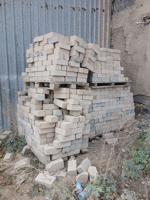 Продам кирпич силикатный