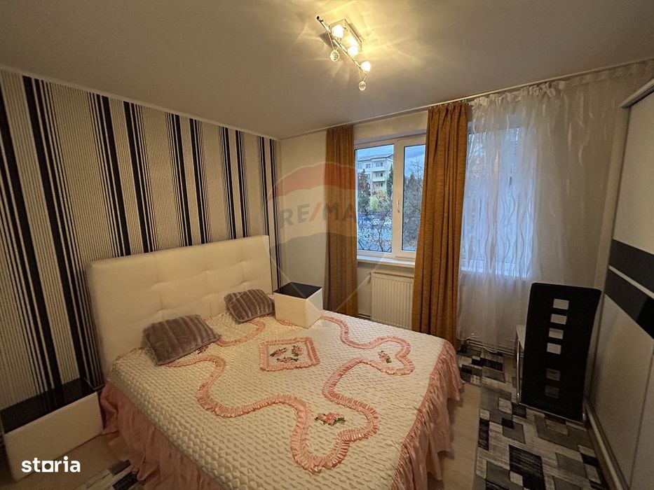 Apartament cu 2 camere de închiriat în zona Central