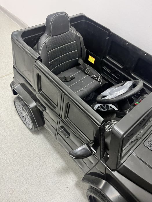 Детская машина мерседес