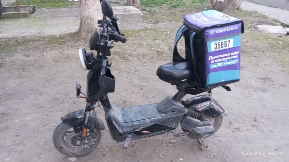 электро скутер сотилади.