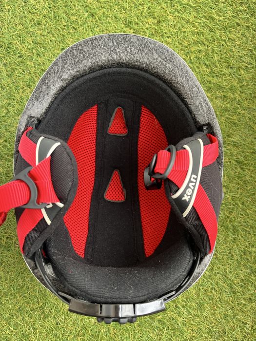 Ски каска за дете