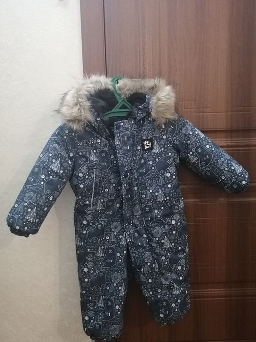 Продам детский комбинезон /костюм