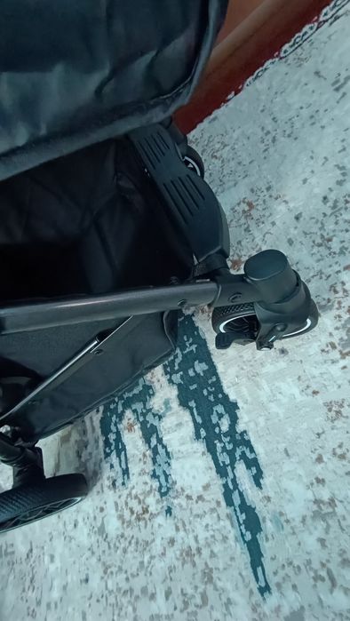 Продается коляска детский новый