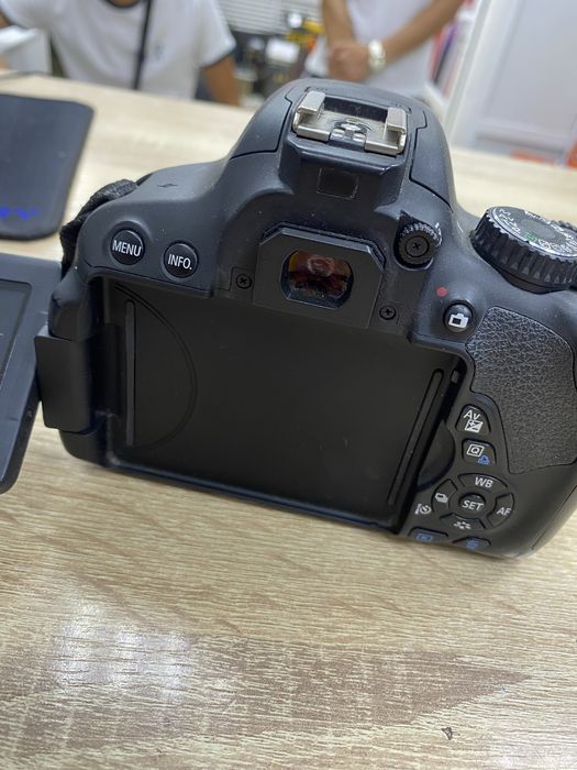 Фотоаппарат Canon EOS 650D (Ос14Б)