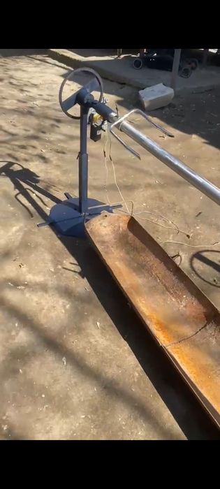 Vând rotisoare și grătare fac și la comanda mai multe detalii la tel