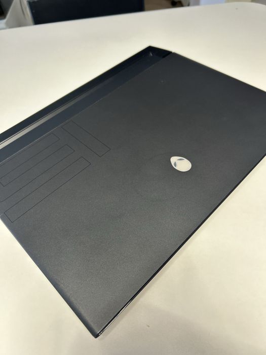 Laptop gaming Alienware M15 R3
