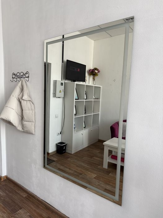 Зеркало 2*1,5 м и доска