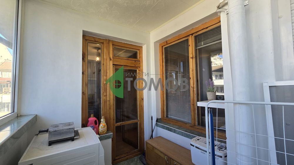 Продава се Тристаен апартамент в Стара Загора, Център - 94 кв.м за 803 €/кв.м - Снимка #5