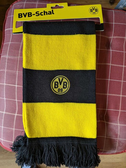 Оригинален шал на Borussia Dortmund