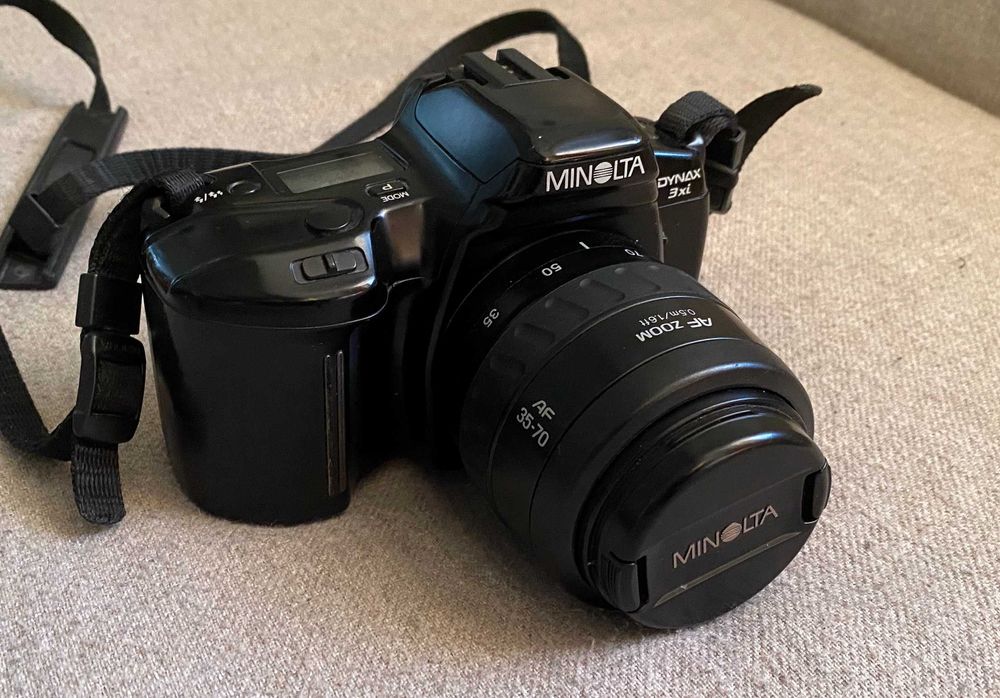 SLR Minolta Dynax 3xi + Minolta AF 35-70mm f 3.5-4.5 - colectie