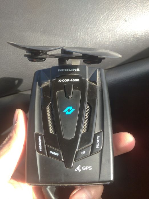 Antiradar sotiladi 300000dan