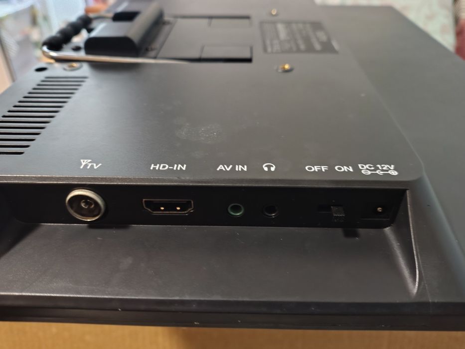 Мини тв.14 инча нов