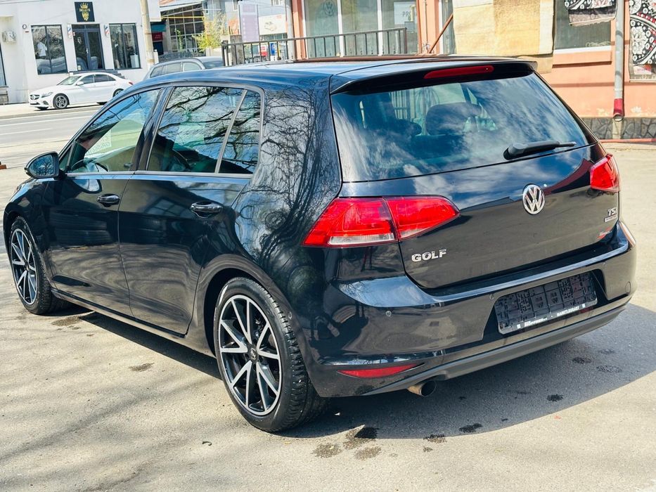 VOLKSWAGEN Golf 2013 — imagine 11