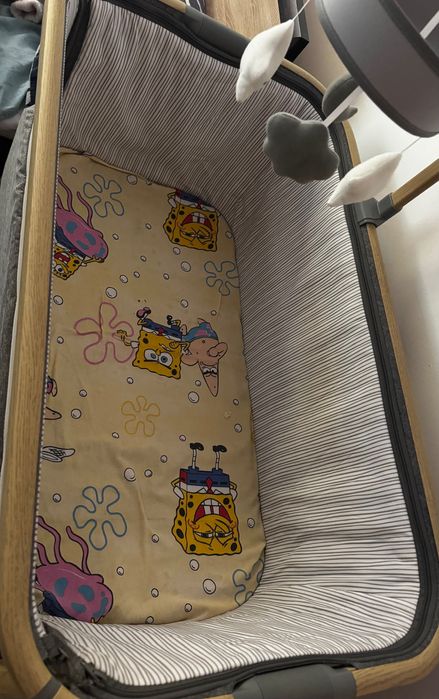 Кошара с подвижна страница NEXT TO ME JIMMYLEE