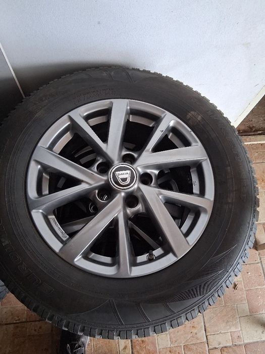 Vînd jante cu sau fără anvelope