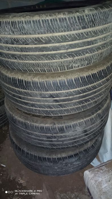 Продам покрышки б/у