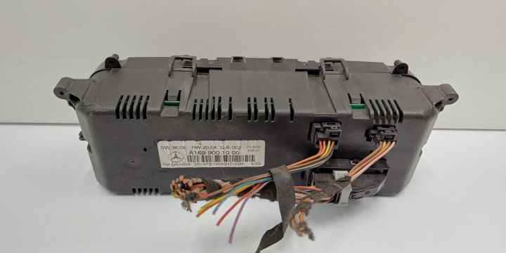 Panou climatronic  A1699001000 Mercedes-Benz A-Class W169 seria