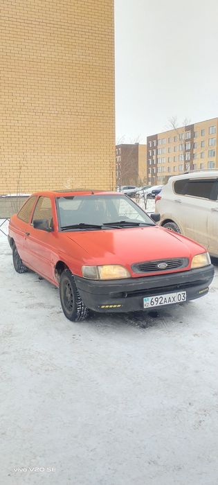 Продам Ford Escort