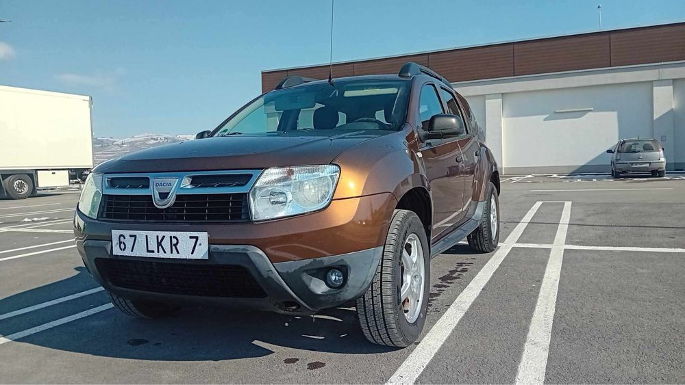 Dacia duster 1.6 mpi cu lpg 4x2