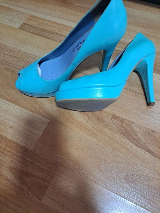 Pantofi piele turcoaz