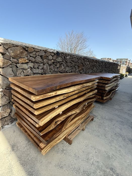 Плот за маса / маса от цяло парче дърво / дървена маса