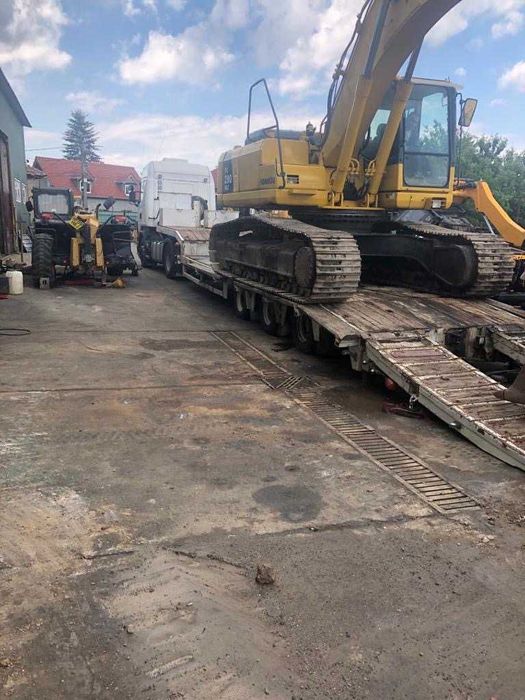 Inchiriez buldozer Komatsu