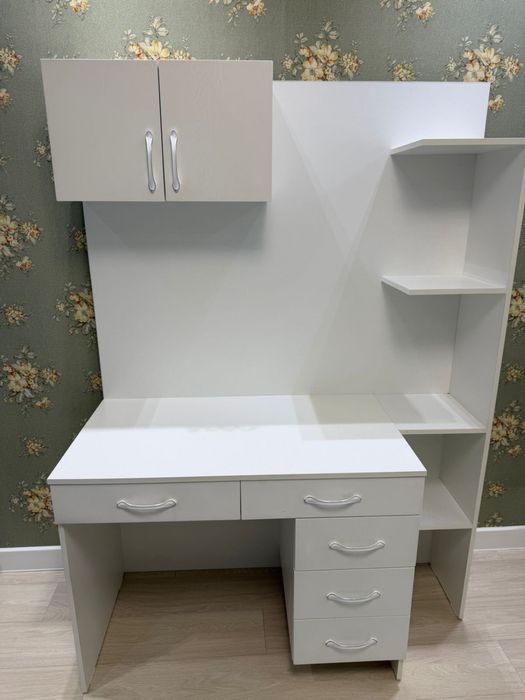 Парта со шкофом, для девочки и мальчика