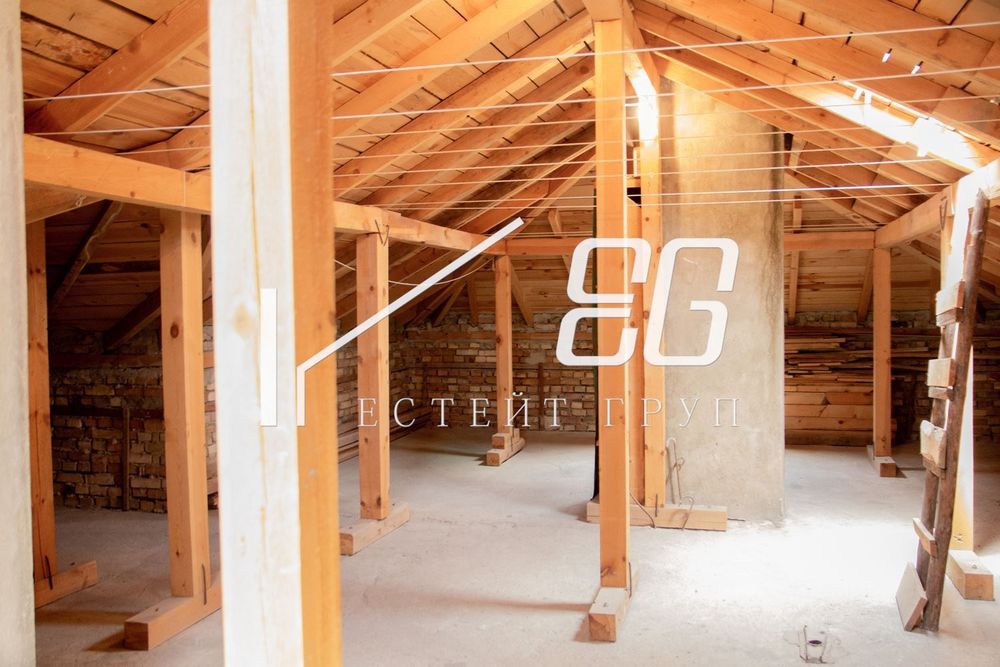 Етаж от къща в Варна-Аспарухово площ 98 цена 85000