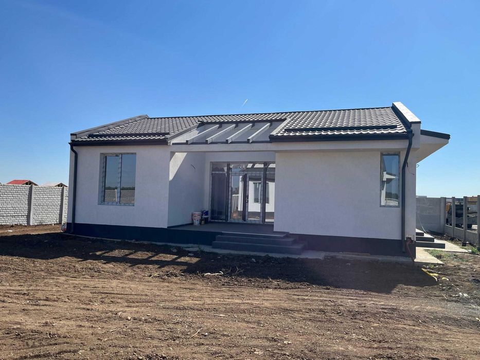 Complex de case Comuna Berceni-str Miorita