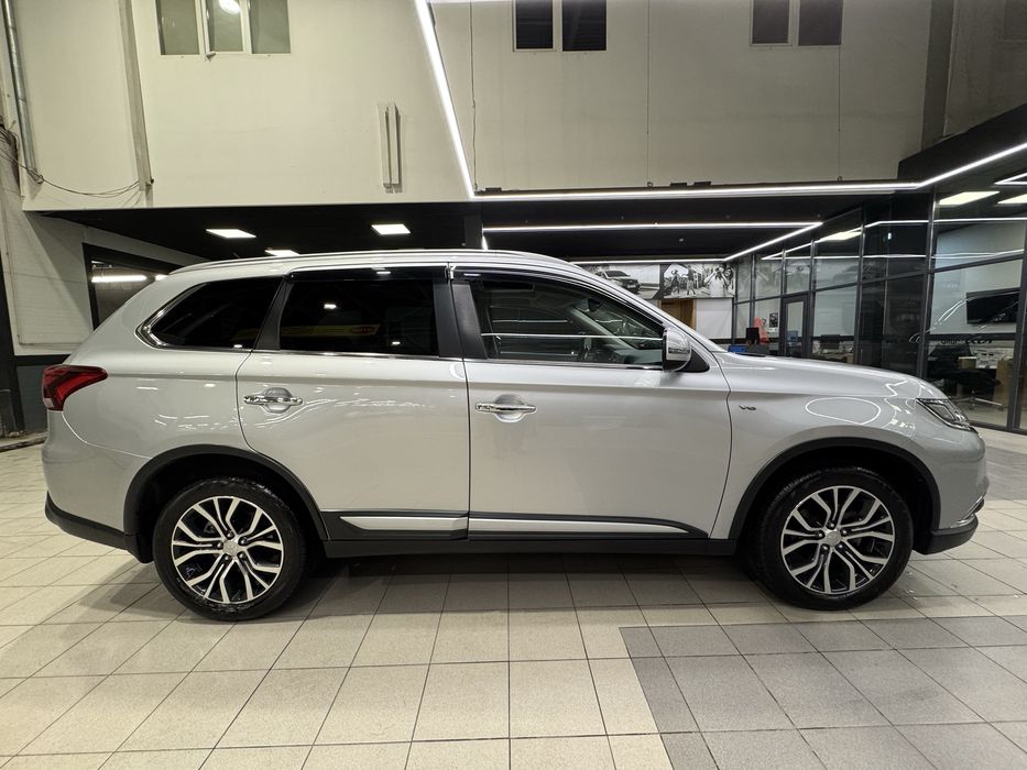 Mitsubishi outlander 3.0 v6