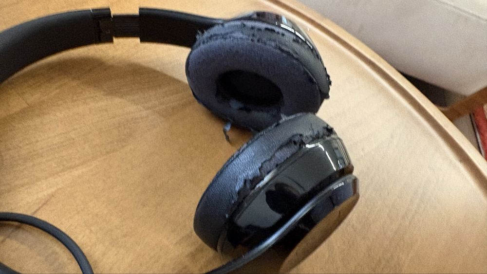 Наушникик beats solo hd