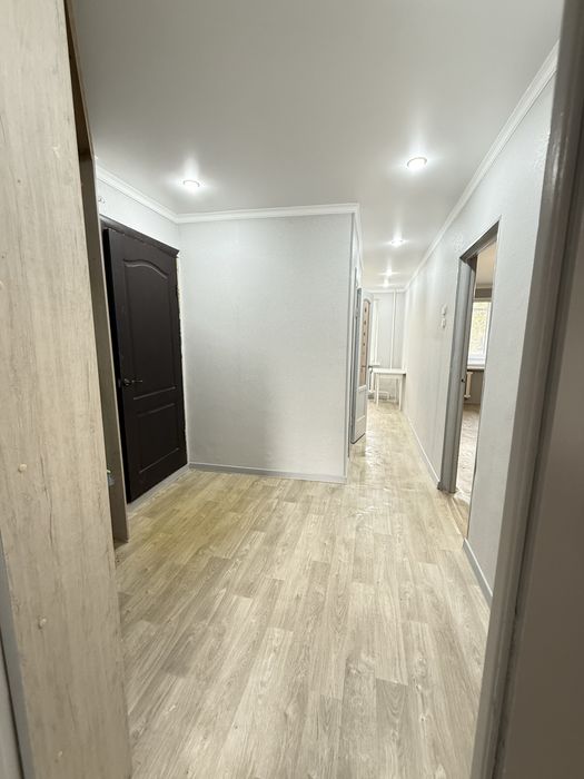 Продаю 3х комнатную квартиру .