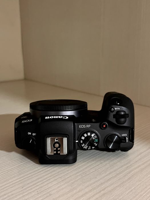 Продаю Canon EOS RP
