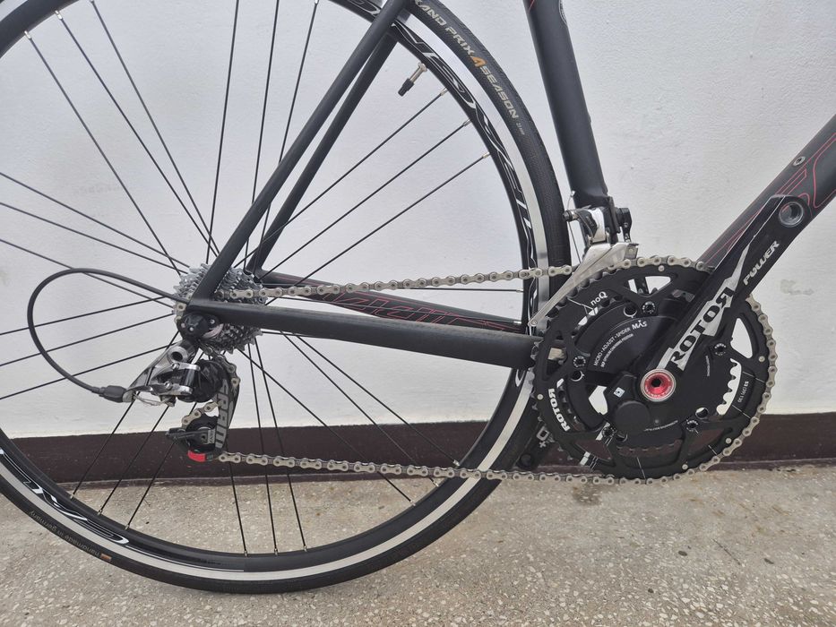 Scott Addict SL (Super Light) • SRAM Red 2x11 groupset • Rotor 53/39 crankset • Campagnolo Calima wheelset • Mărimea 54 • Bicicletă Cursieră Carbon