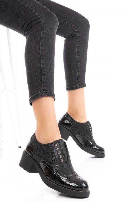 Pantofi NOI damă (măsura 38,5-39)