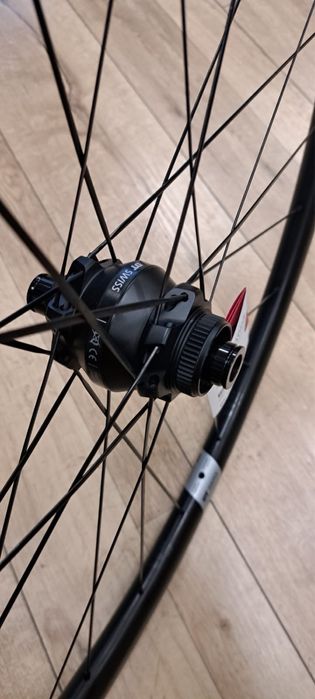 Set de roti DT Swiss GR1800 gravel noi 28”