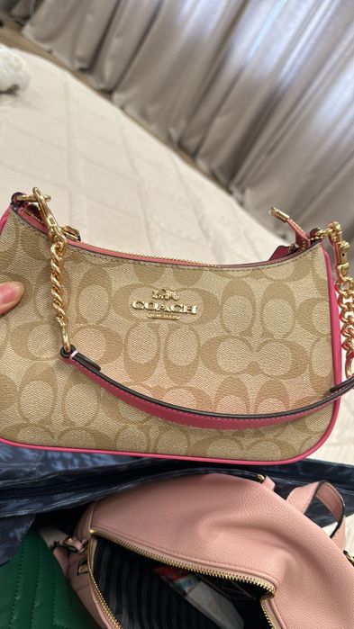 Продам сумку женскую COACH