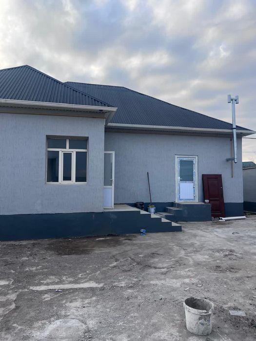 Продам Дом 5 комнат