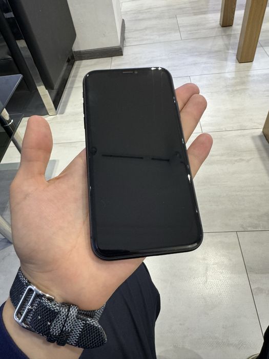 iPhone 11 64 gb black