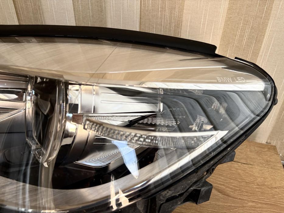 Фарове и стопове за BMW 7 серия G11-G12