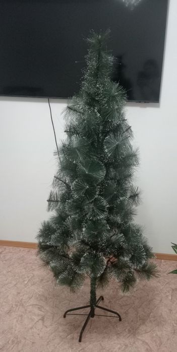 Искусственный ёлка