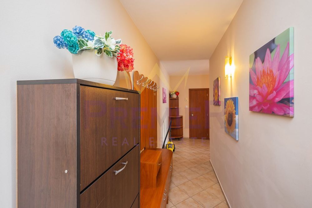 Продава се Четиристаен апартамент в Варна, Общината - 150 кв.м за 2960 €/кв.м - Снимка #9