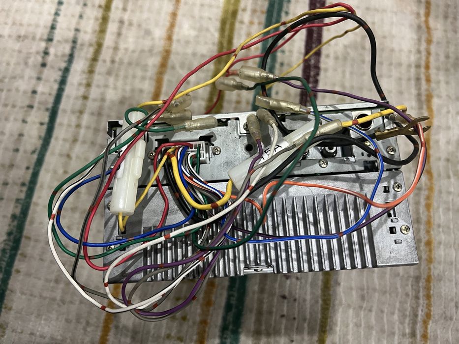 Магнитола автомобильная