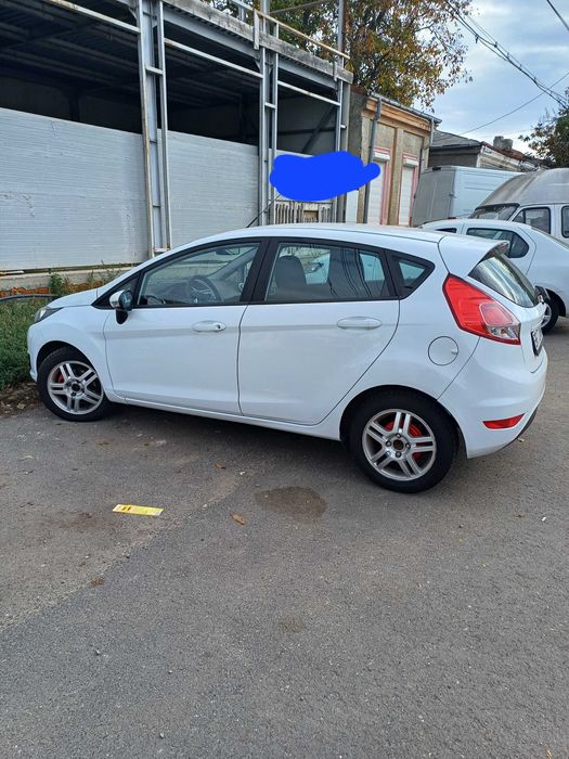 Vand Ford Fiesta